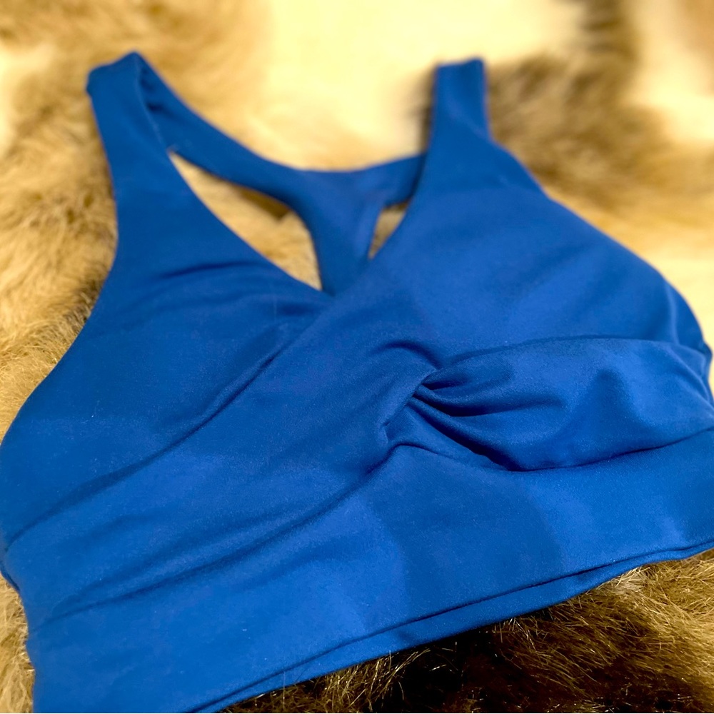 Bombshell sportswear beyond sports bra xs